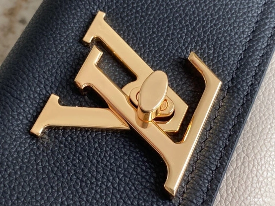 Affordable Vuitton Lockme Louis pouch 0823